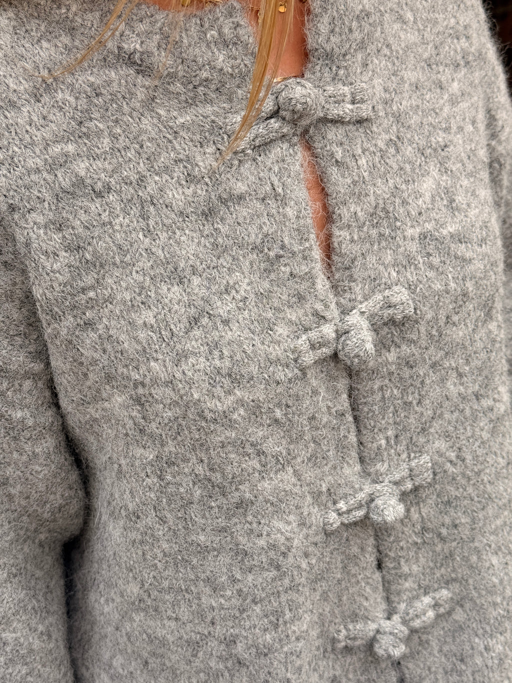 Pull Delphine gris