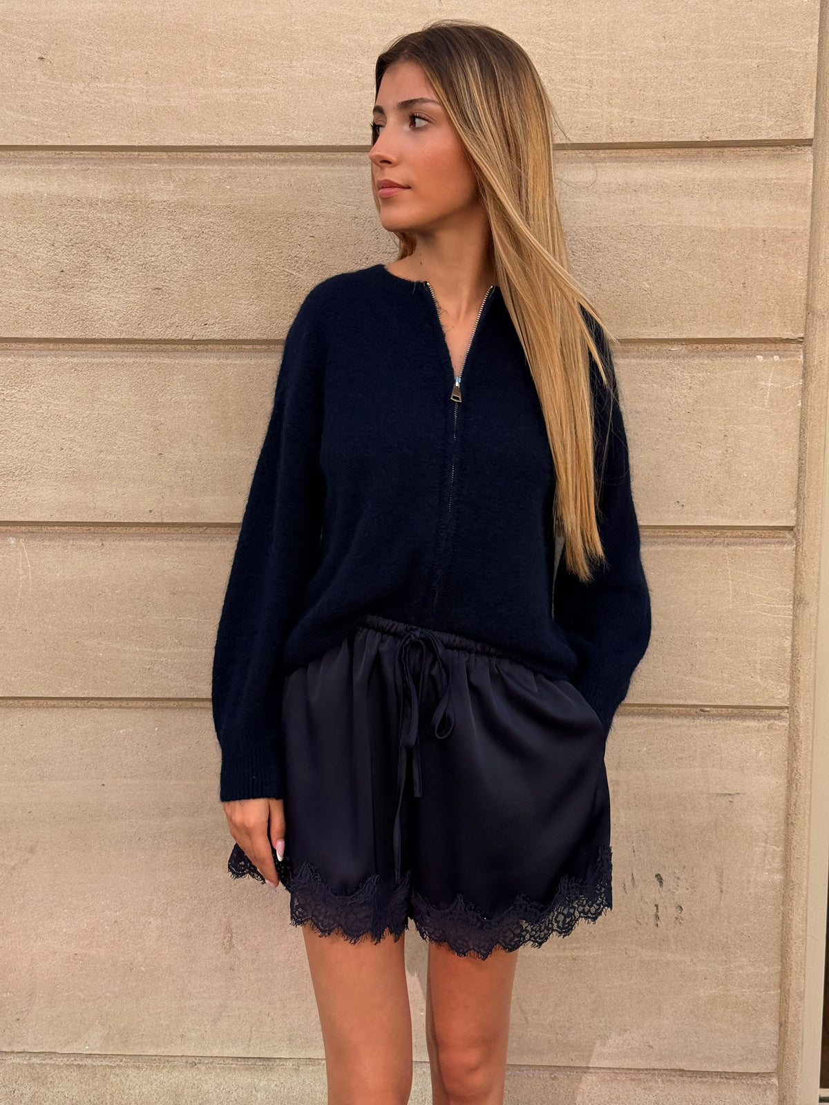 Short Samia marine