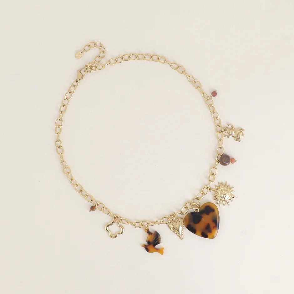 Collier Lyon
