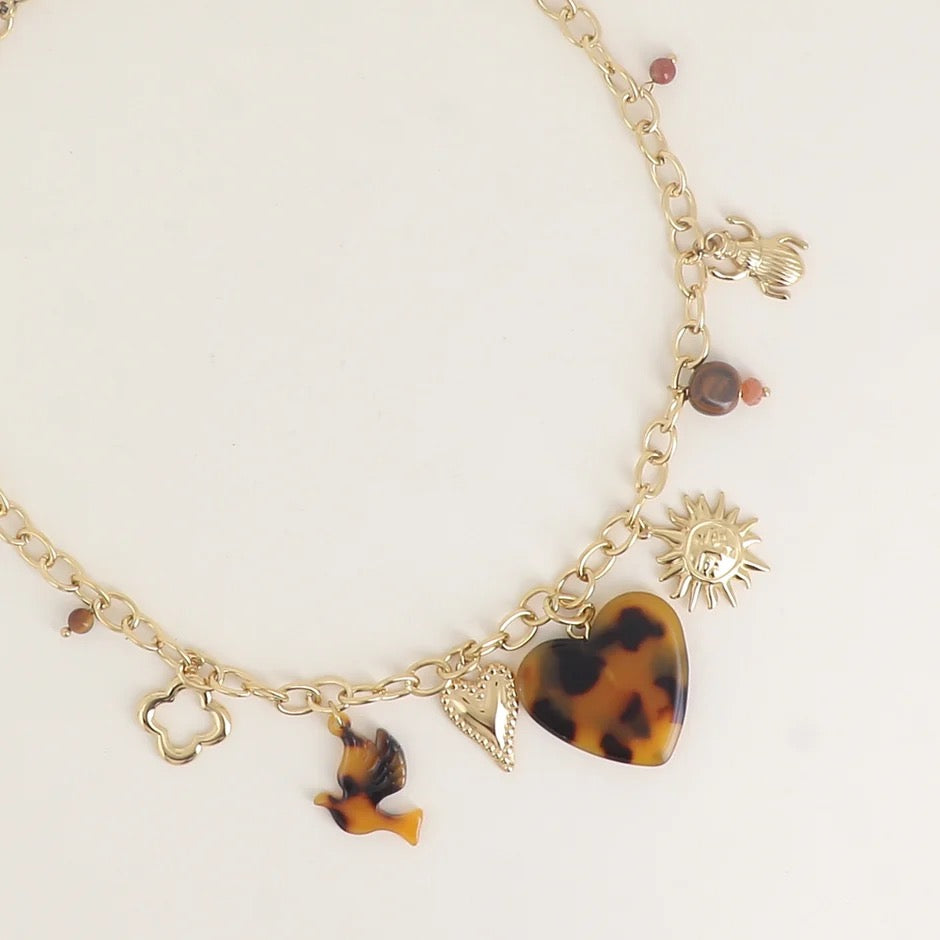 Collier Lyon